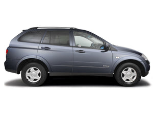 Opening the bonnet SSANGYONG Kyron 2006 - 2011 | Haynes Manuals