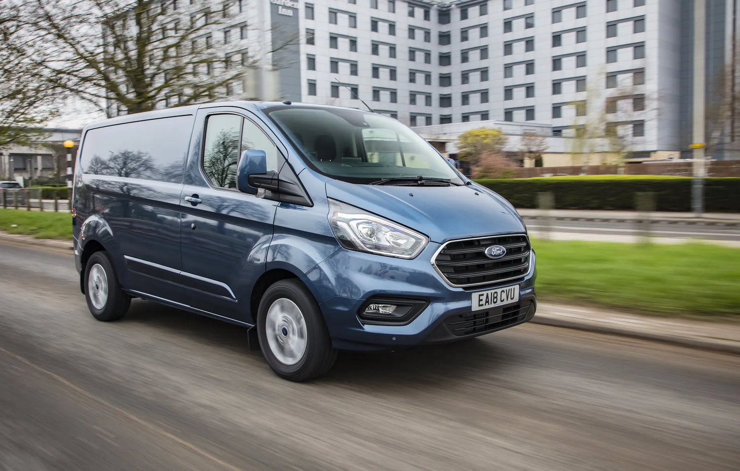 Ford Transit Custom 2018-23 front tracking
