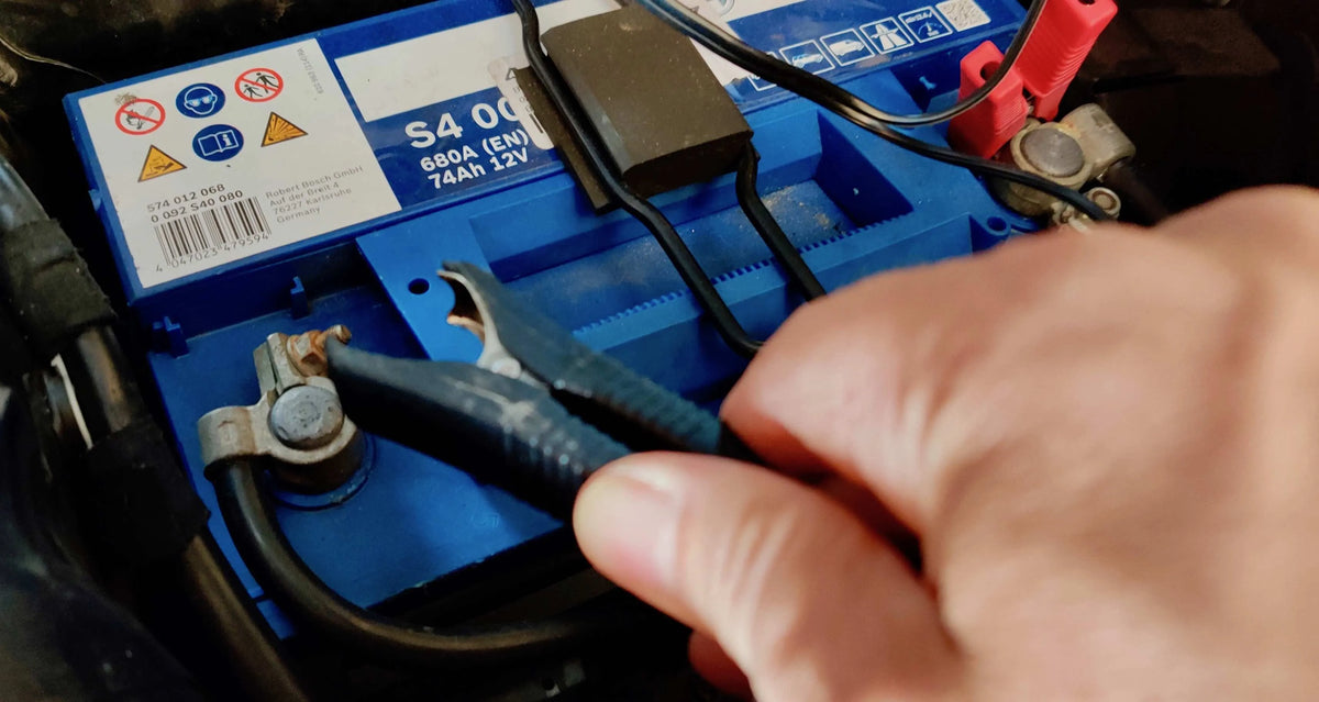 How to charge a car battery at home