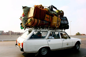 5 essential items you should keep in your car