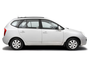 Air filter change Kia Carens 2002 - 2006 | Haynes Manuals