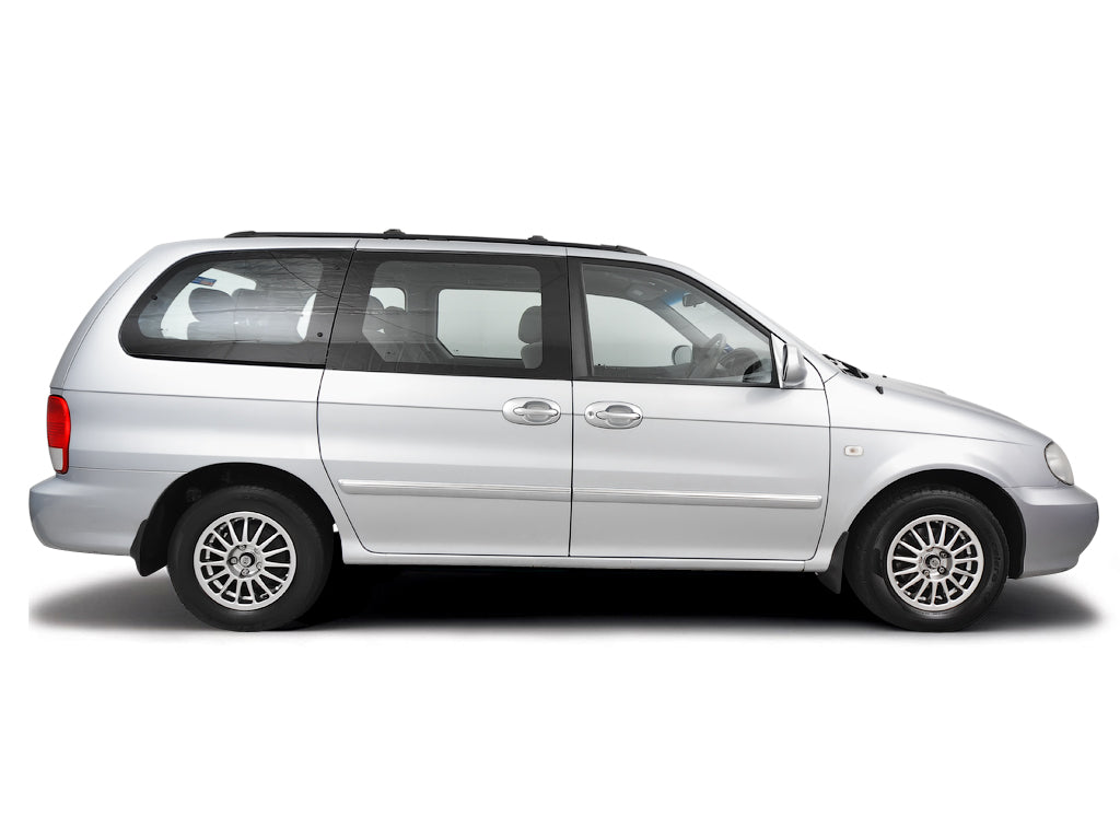 Opening the bonnet Kia Sedona 1999 - 2006 | Haynes Manuals