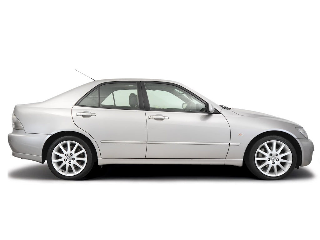 Battery check Lexus IS 1999 - 2005 | Haynes Manuals