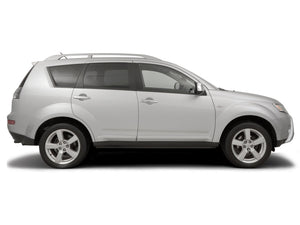 Air filter change Mitsubishi Outlander 2007 - 2010 | Haynes Manuals