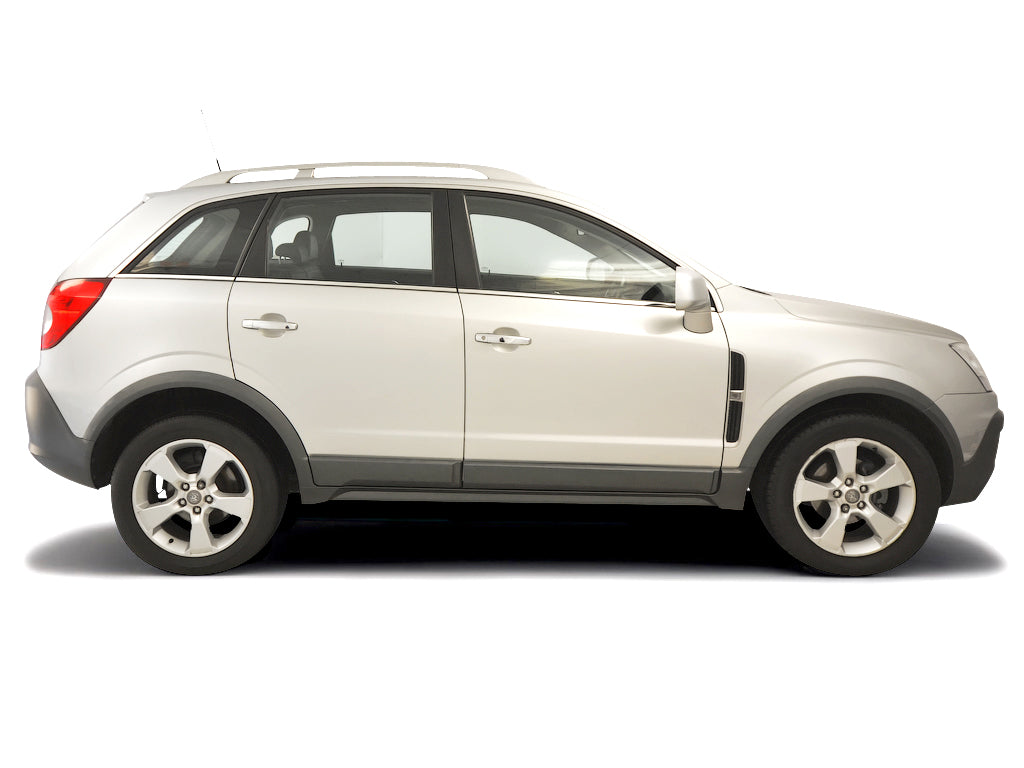 Opening the bonnet Opel Antara 2007 - 2011 | Haynes Manuals